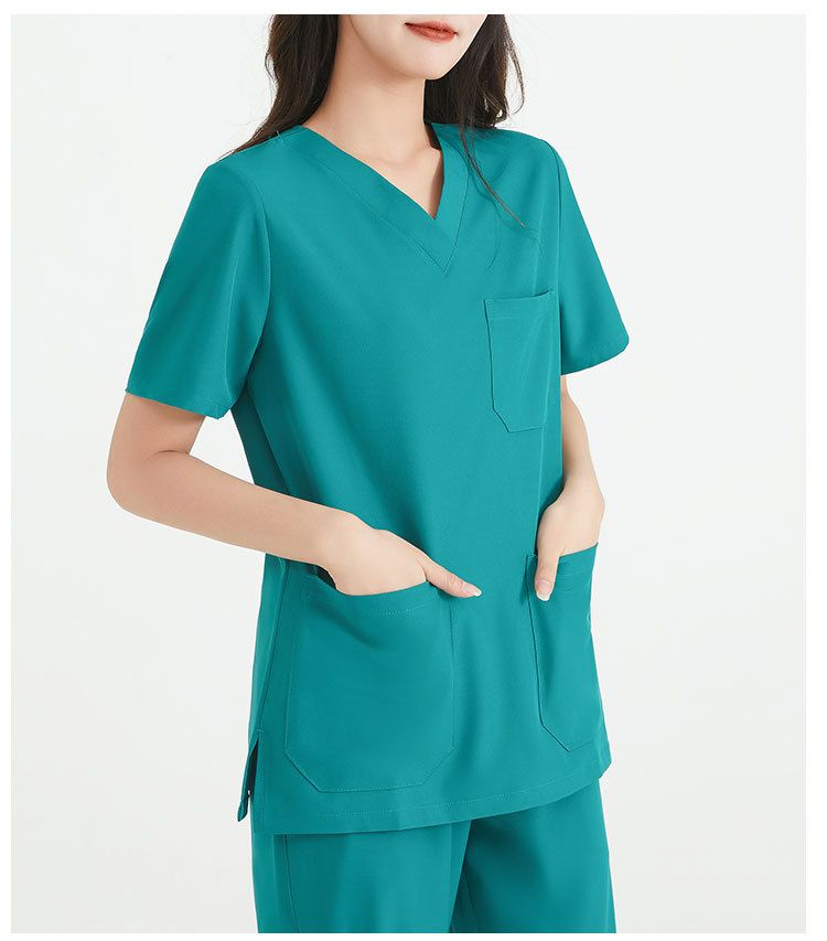 Tenues chirurgicales pour femm - Medical Lab Coats avis et prix